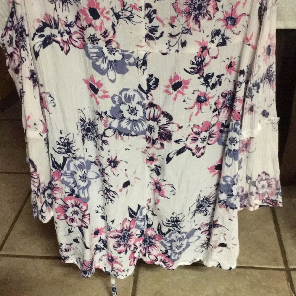 Blouse - Picture 3 of 5